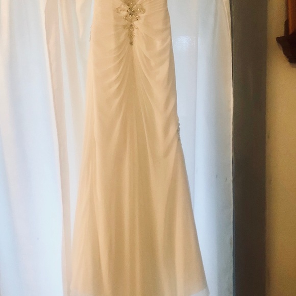 Maggie sottero wedding gown size 4 - Picture 2 of 4